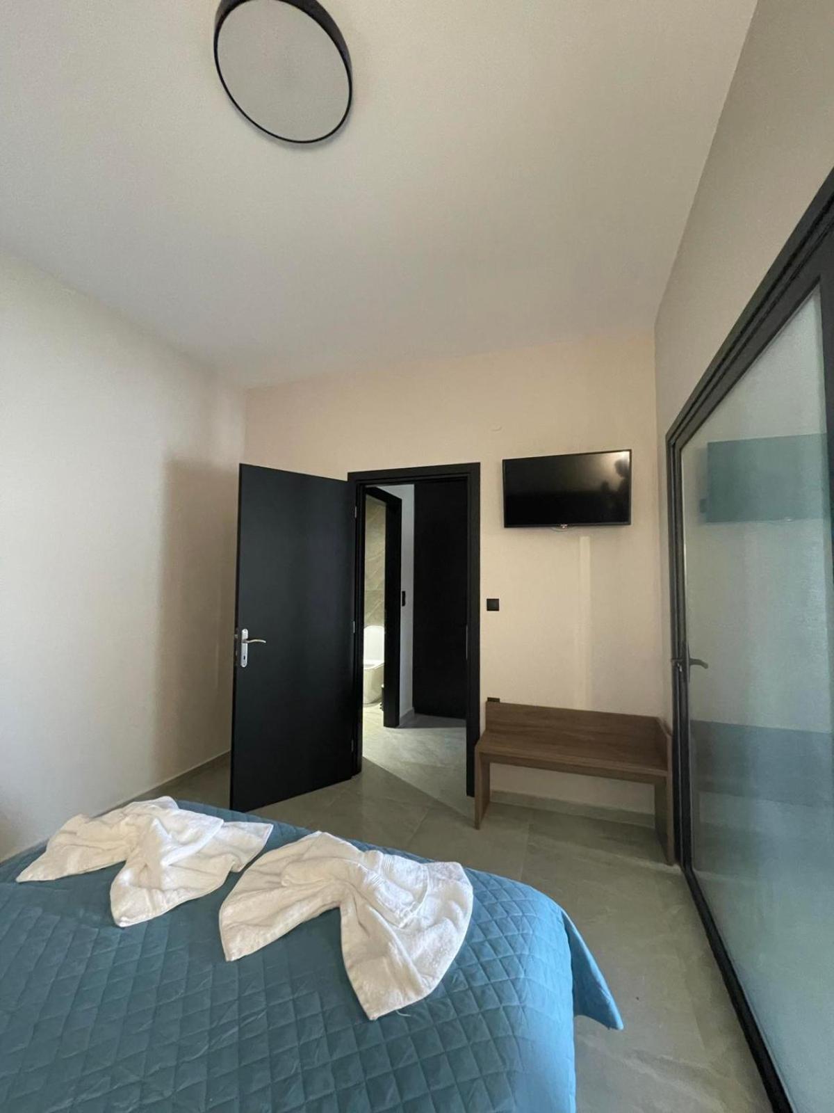 Elia Luxury Apartments Elaiokhorion Bagian luar foto